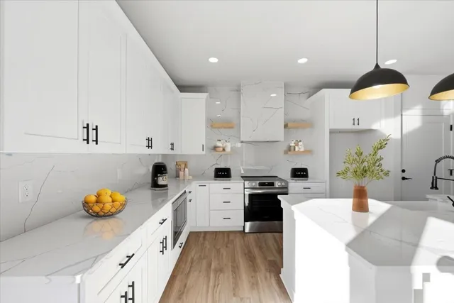 $489,000 | 209 Springdale Avenue, Greer, SC 29650