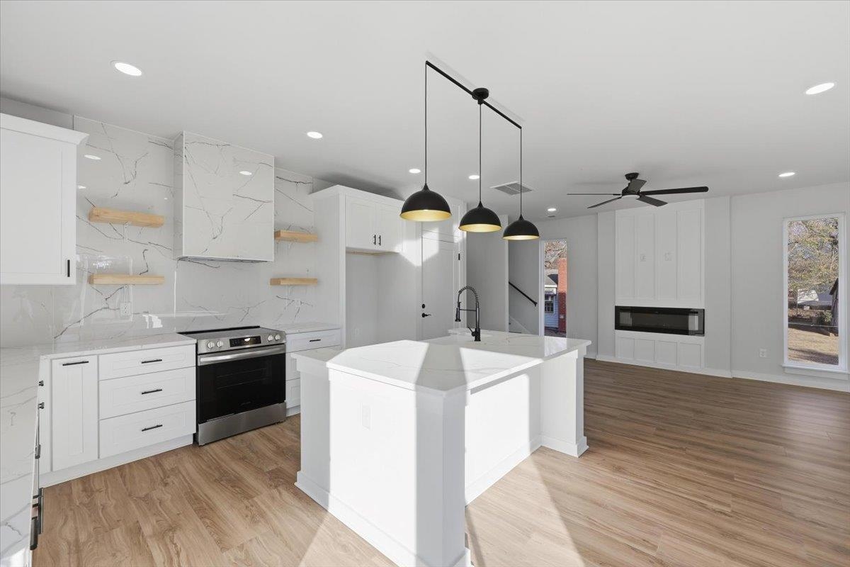 209 Springdale Avenue Greer, SC 29650 - Photo 10 of 35