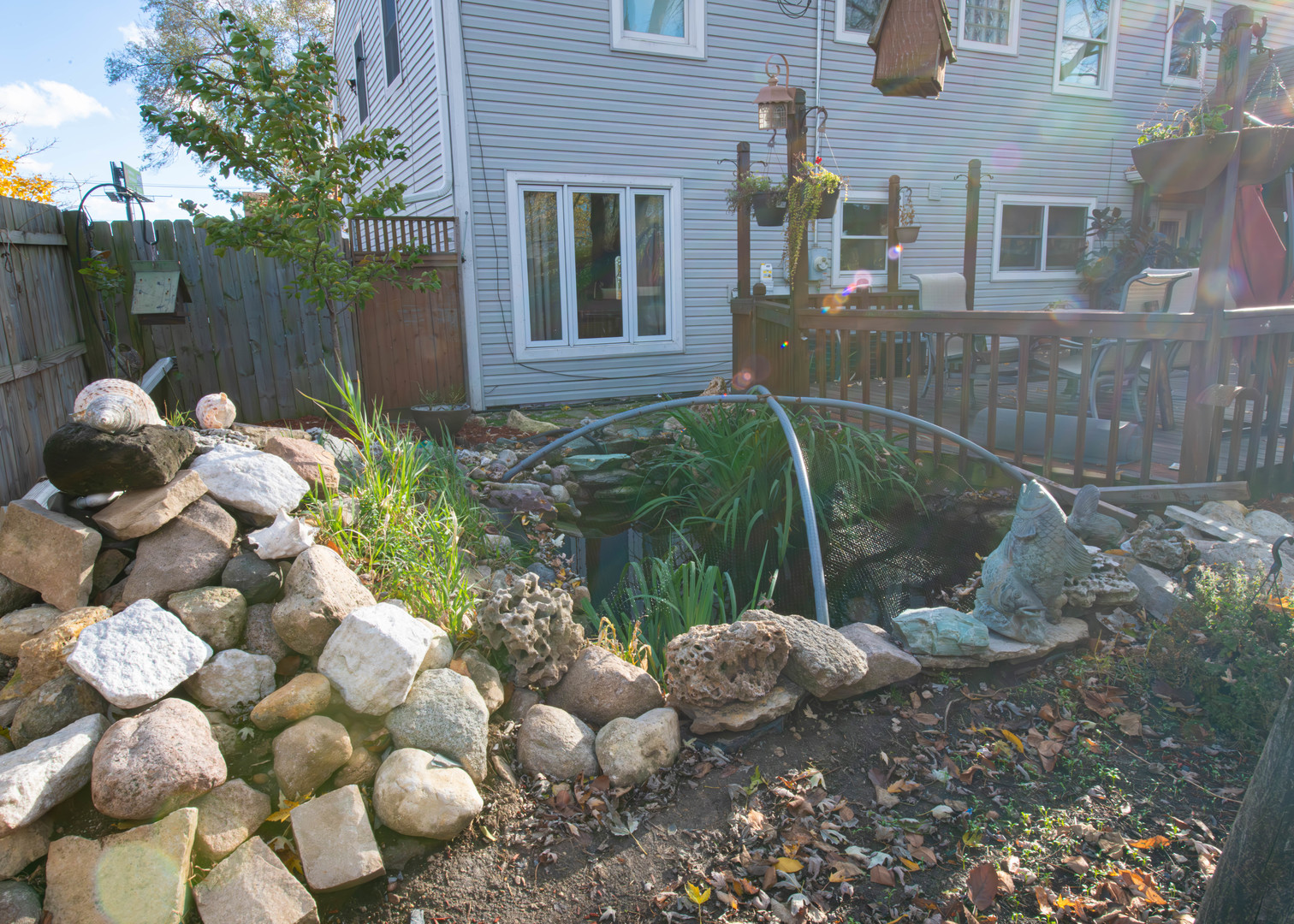 185 South Pinecrest Road Bolingbrook, IL 60440 - Photo 38 of 38 a backyard of a house with lots of green space