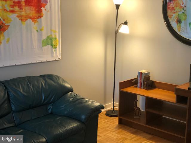 8247 Carrleigh Parkway Springfield, VA 22152 - Photo 9 of 87 Man Cave (Office or Den or Study)