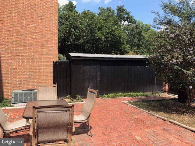 8247 Carrleigh Parkway Springfield, VA 22152 - Photo 81 of 87 Exterior -- Storage Shed