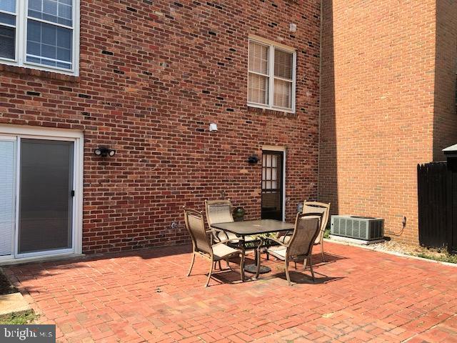 8247 Carrleigh Parkway Springfield, VA 22152 - Photo 85 of 87 Exterior -- access to Lower Level via Balcony Door