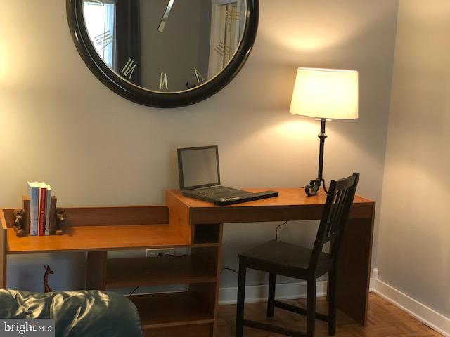 8247 Carrleigh Parkway Springfield, VA 22152 - Photo 10 of 87 Man Cave (Office or Den or Study)