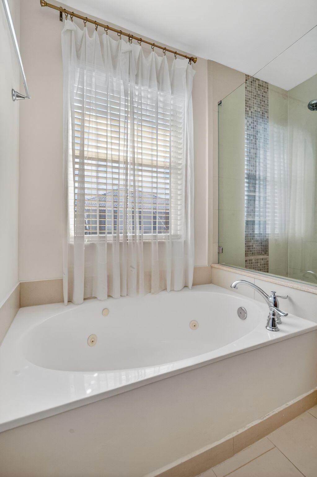 10210 Breezeway Place Boca Raton, FL 33428 - Photo 18 of 46 32-web-or-mls-DSC00569