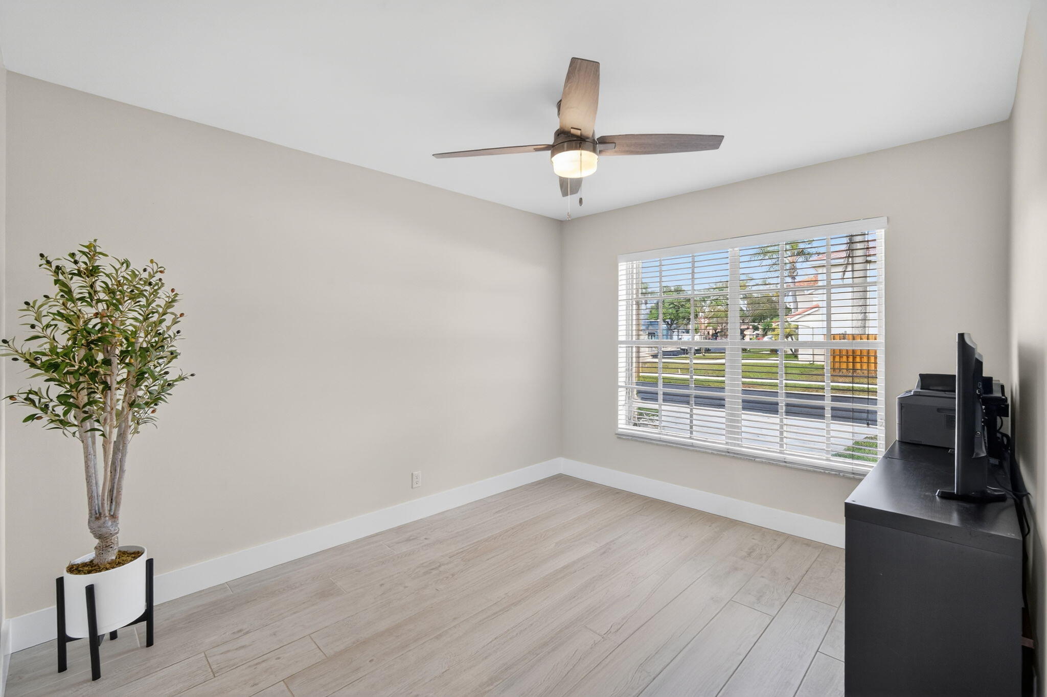 10210 Breezeway Place Boca Raton, FL 33428 - Photo 29 of 46 43-web-or-mls-DSC00632