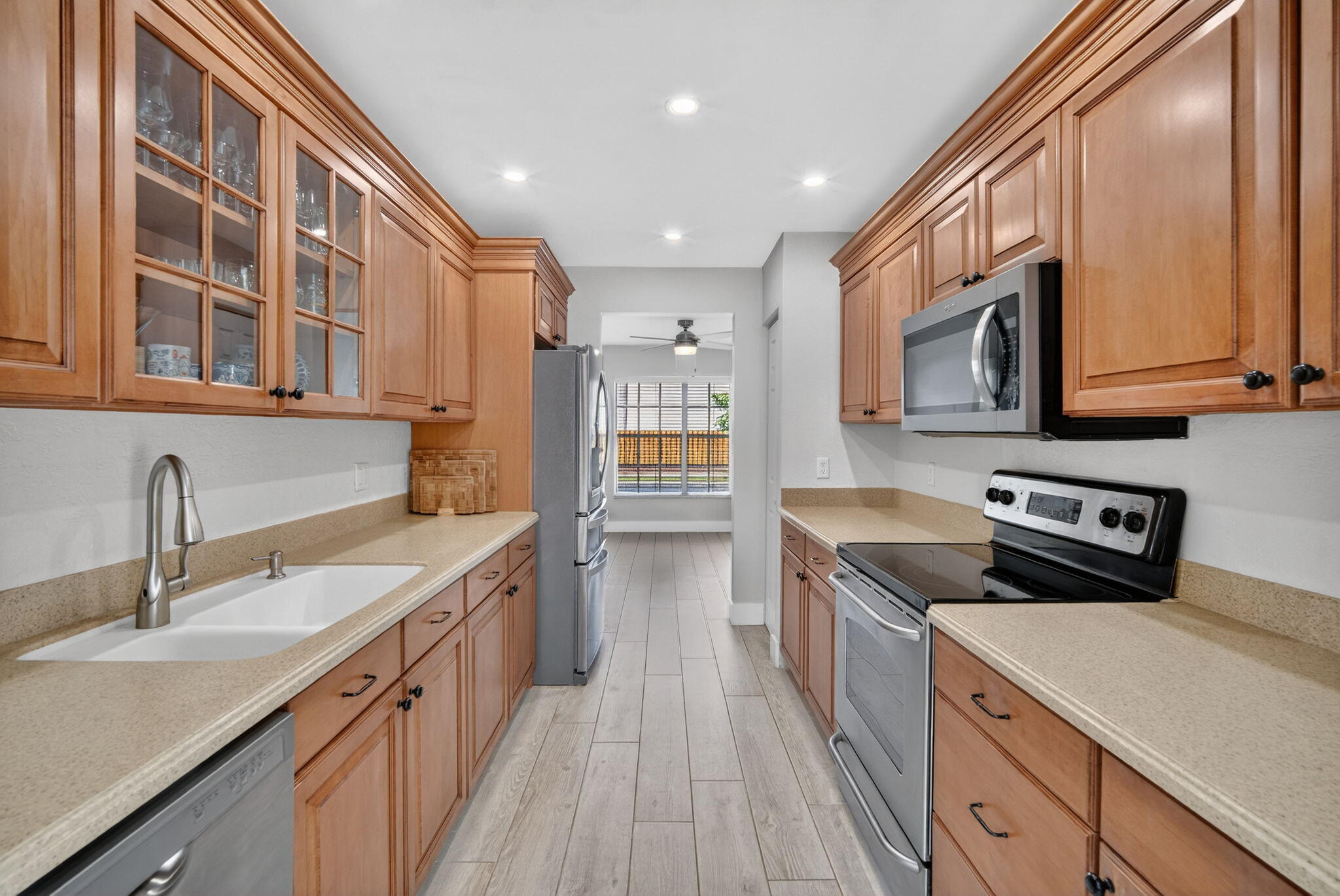 10210 Breezeway Place Boca Raton, FL 33428 - Photo 10 of 46 24-web-or-mls-DSC00617