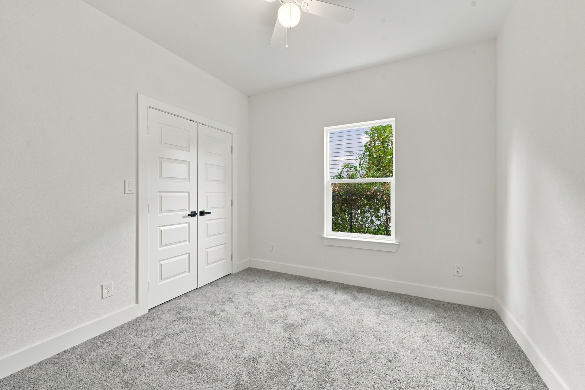 8707 Westcott Road, Unit A B Houston, TX 77016 - Photo 12 of 39 Gallery Image 12