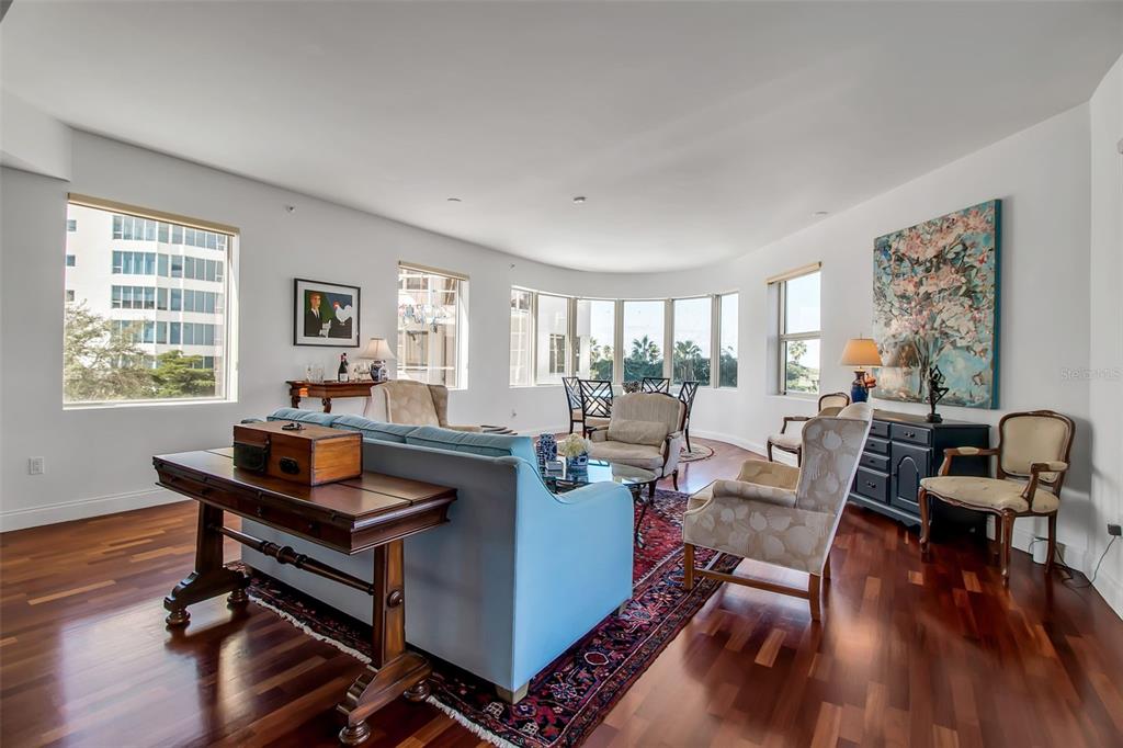 128 Golden Gate Point, Unit 301B Sarasota, FL 34236 - Photo 6 of 34