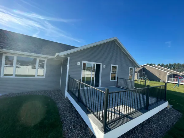 $474,900 | 1927 Golden Gate Way, Holmen, WI 54636