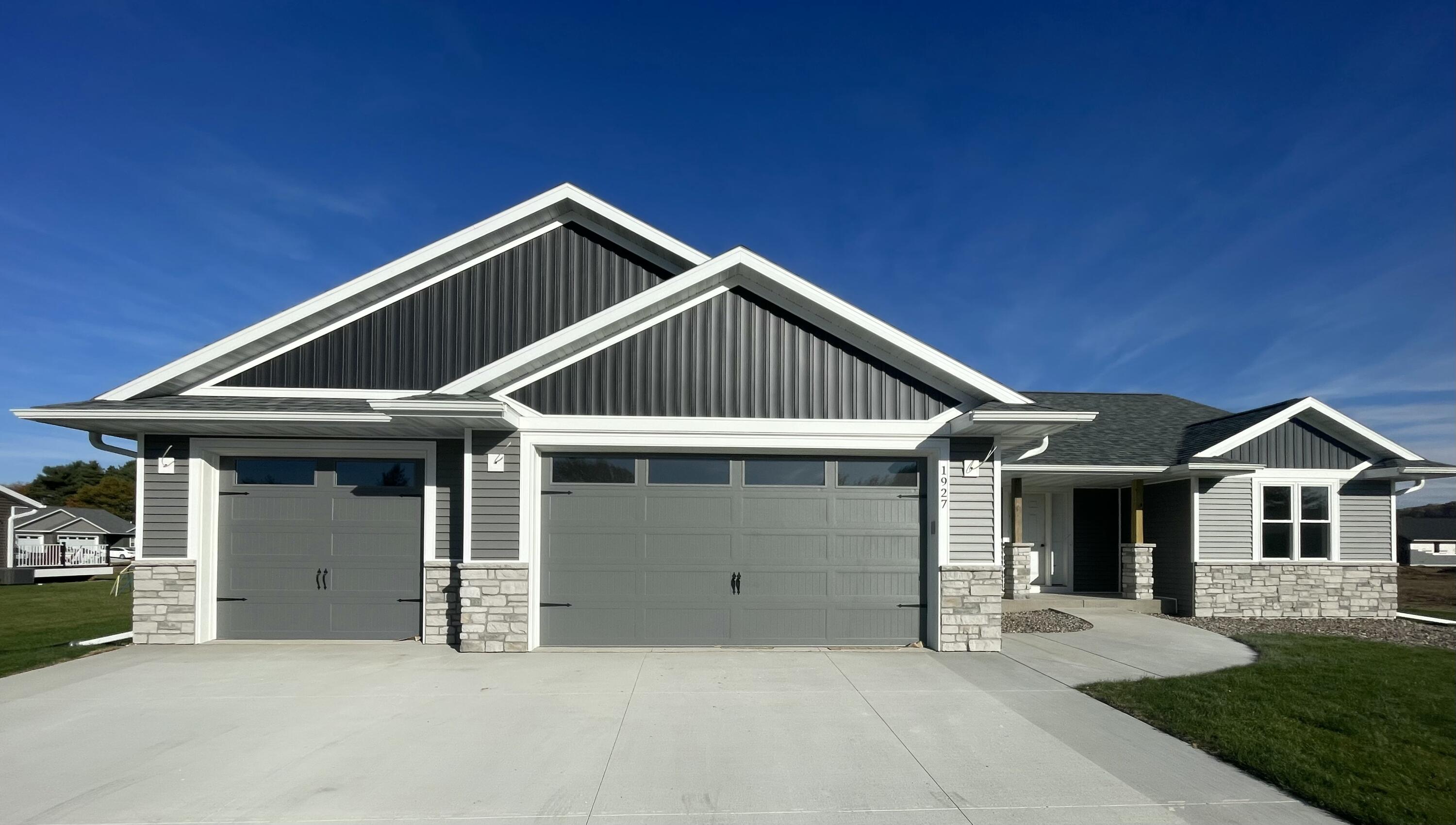 1927 Golden Gate Way Holmen, WI 54636 - Photo 17 of 17 1000018607