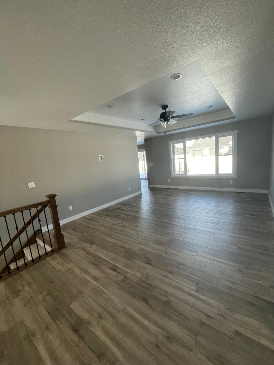 1927 Golden Gate Way Holmen, WI 54636 - Photo 3 of 17 1000020726