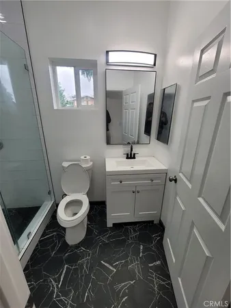 $2,390 | 7103 Yarmouth Avenue, Reseda, CA 91335