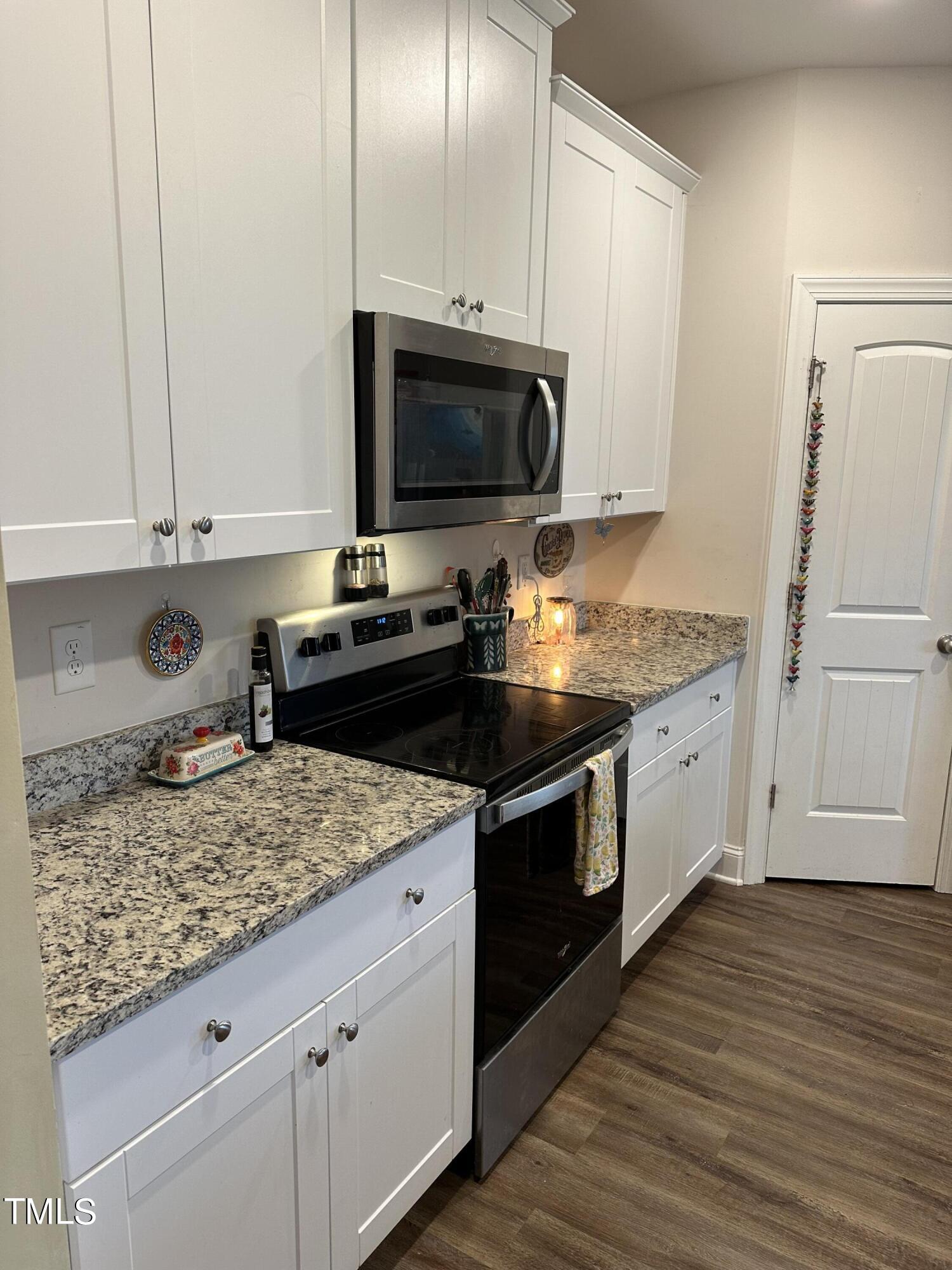 2318 Cooper Branch Road Clayton, NC 27520 - Photo 12 of 29 Kitchen