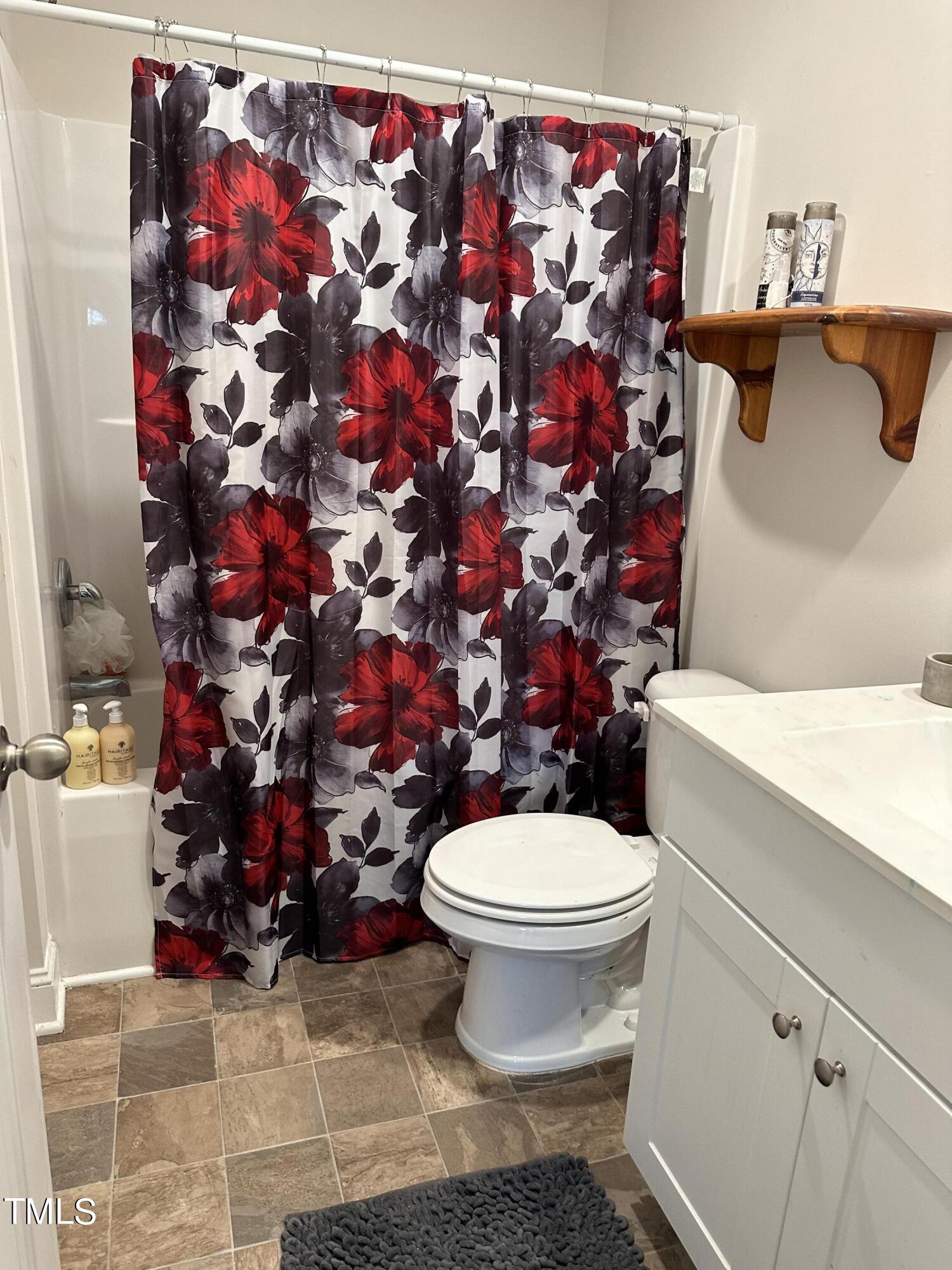 2318 Cooper Branch Road Clayton, NC 27520 - Photo 24 of 29 Bathroom