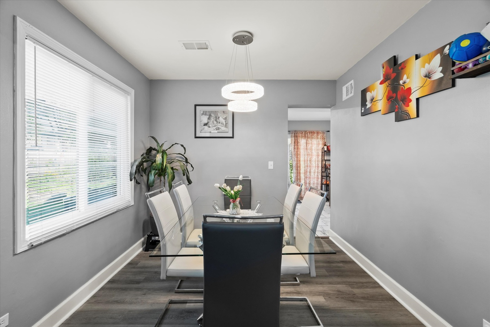 640 Rodenburg Road Roselle, IL 60172 - Photo 11 of 22 Gallery Image 11