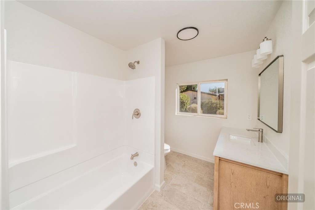 14387 Jicarilla Road Apple Valley, CA 92307 - Photo 15 of 24 Guest Bathroom