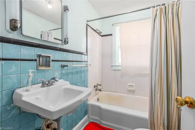 $45,100 | 2450 East Us Highway, Mocksville, NC 27028