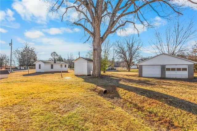 $45,100 | 2450 East Us Highway, Mocksville, NC 27028