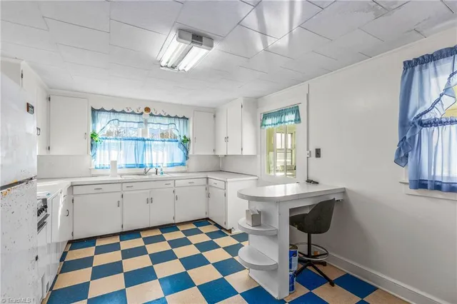 $45,100 | 2450 East Us Highway, Mocksville, NC 27028