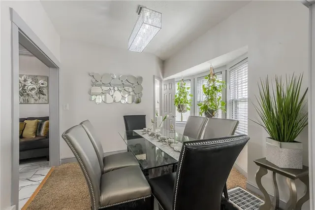 $329,999 | 135 North Elmwood Avenue, Kansas City, MO 64123