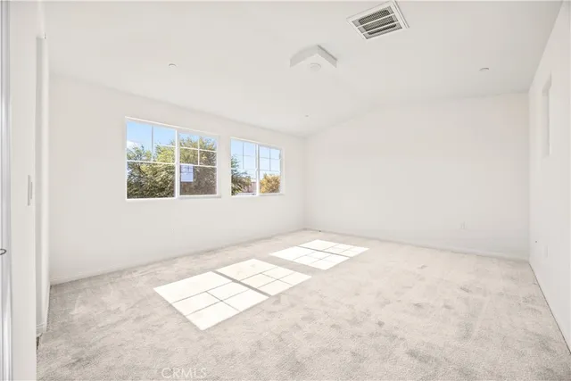 $3,150 | 12511 Ava Loma Street, Victorville, CA 92392