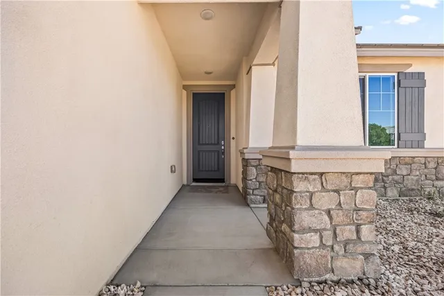 $3,150 | 12511 Ava Loma Street, Victorville, CA 92392