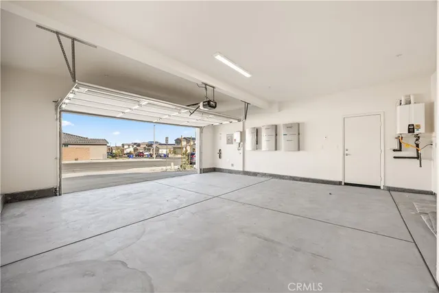 $3,150 | 12511 Ava Loma Street, Victorville, CA 92392