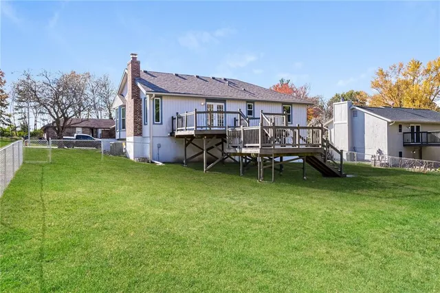 $2,400 | 1612 Northeast 112th Terrace, Kansas City, MO 64155