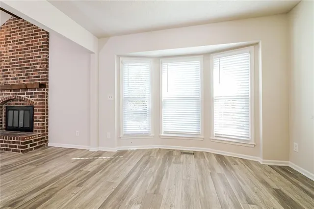 $2,400 | 1612 Northeast 112th Terrace, Kansas City, MO 64155