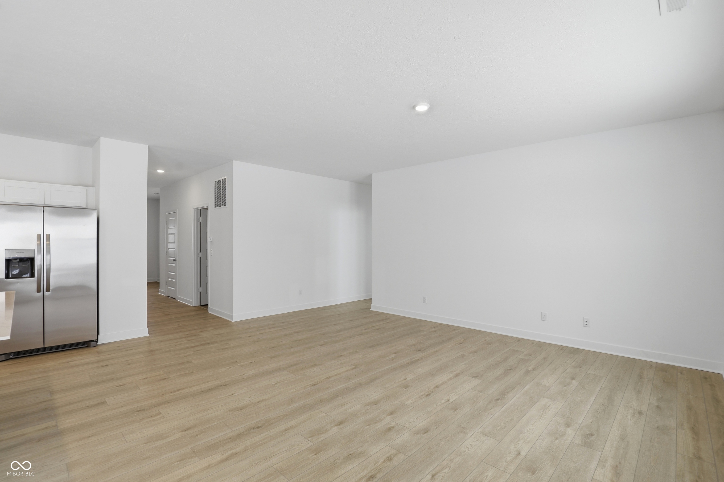 1751 Moss Lndg Lane Greenfield, IN 46140 - Photo 7 of 31