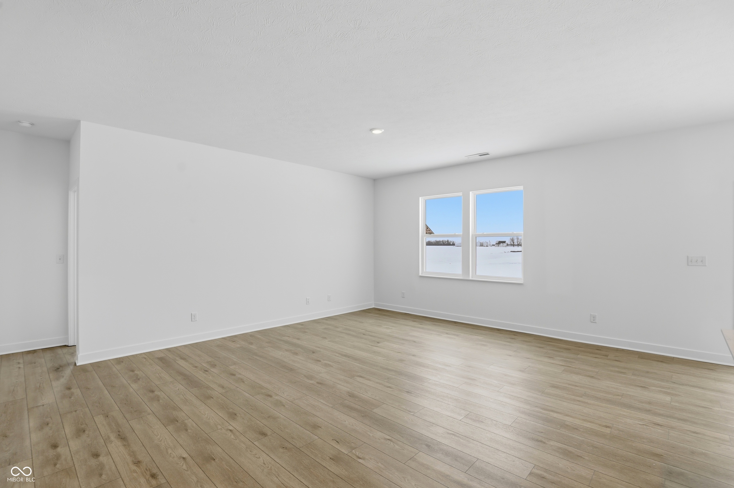 1751 Moss Lndg Lane Greenfield, IN 46140 - Photo 8 of 31