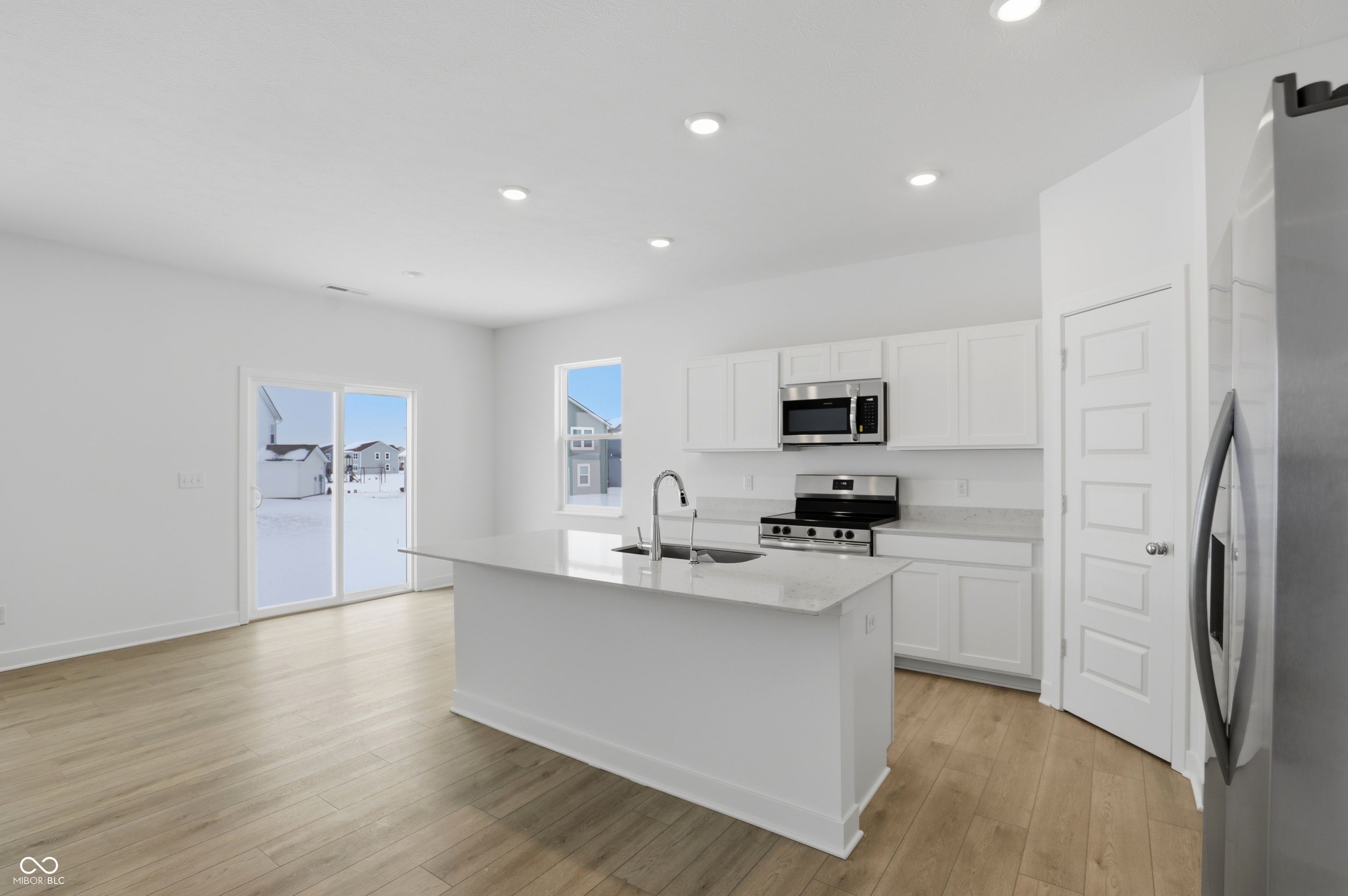 1751 Moss Lndg Lane Greenfield, IN 46140 - Photo 9 of 31