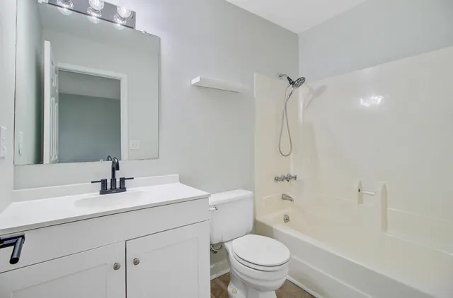 $1,700 | 126 Luden Drive, Unit C, Summerville, SC 29483