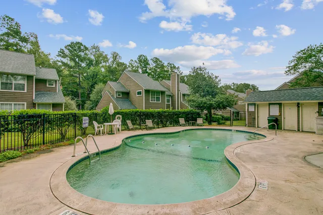 $1,700 | 126 Luden Drive, Unit C, Summerville, SC 29483