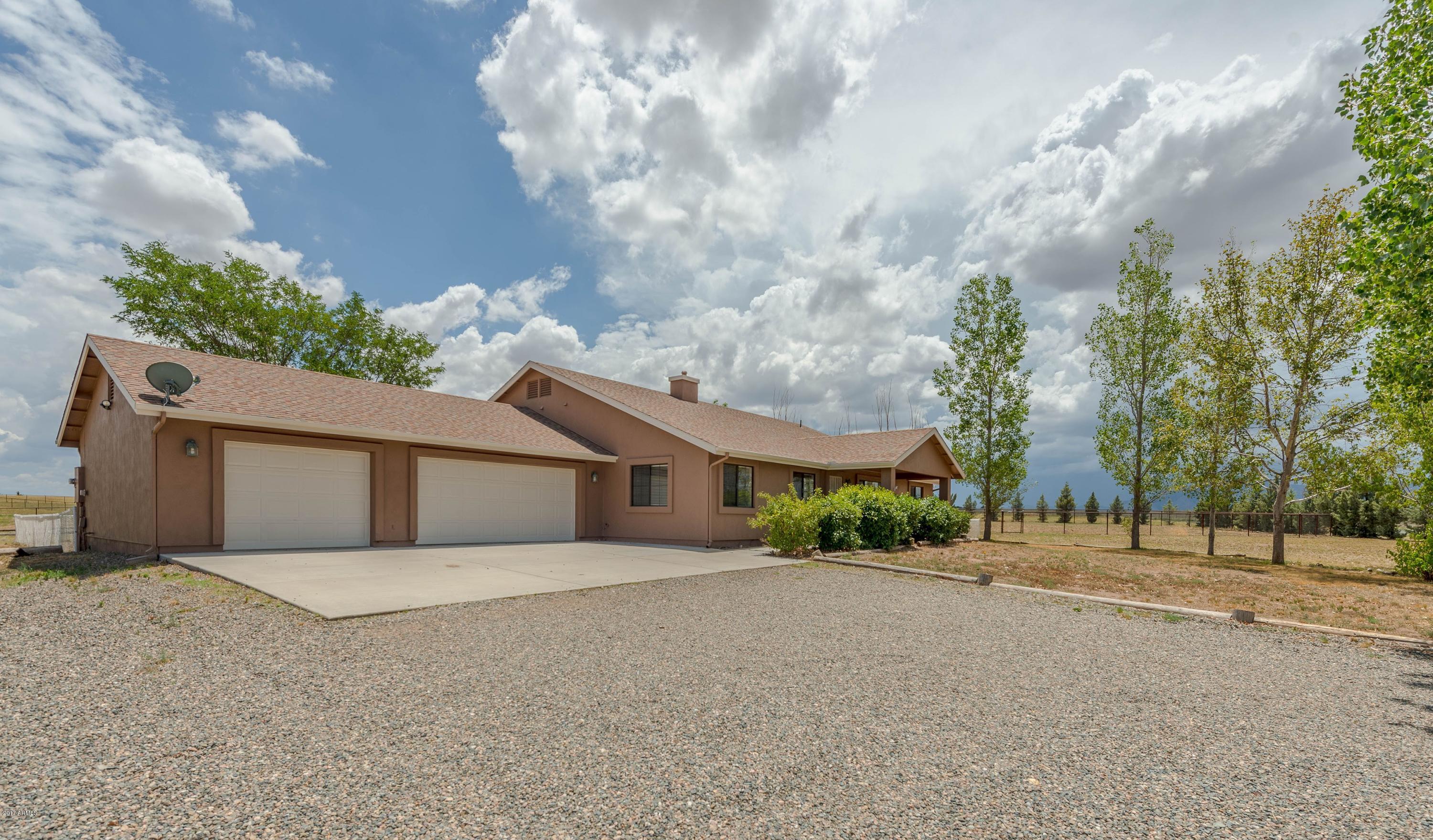 669 North Reed Road Chino Valley, AZ 86323 - Photo 1 of 66 001_Front of Home