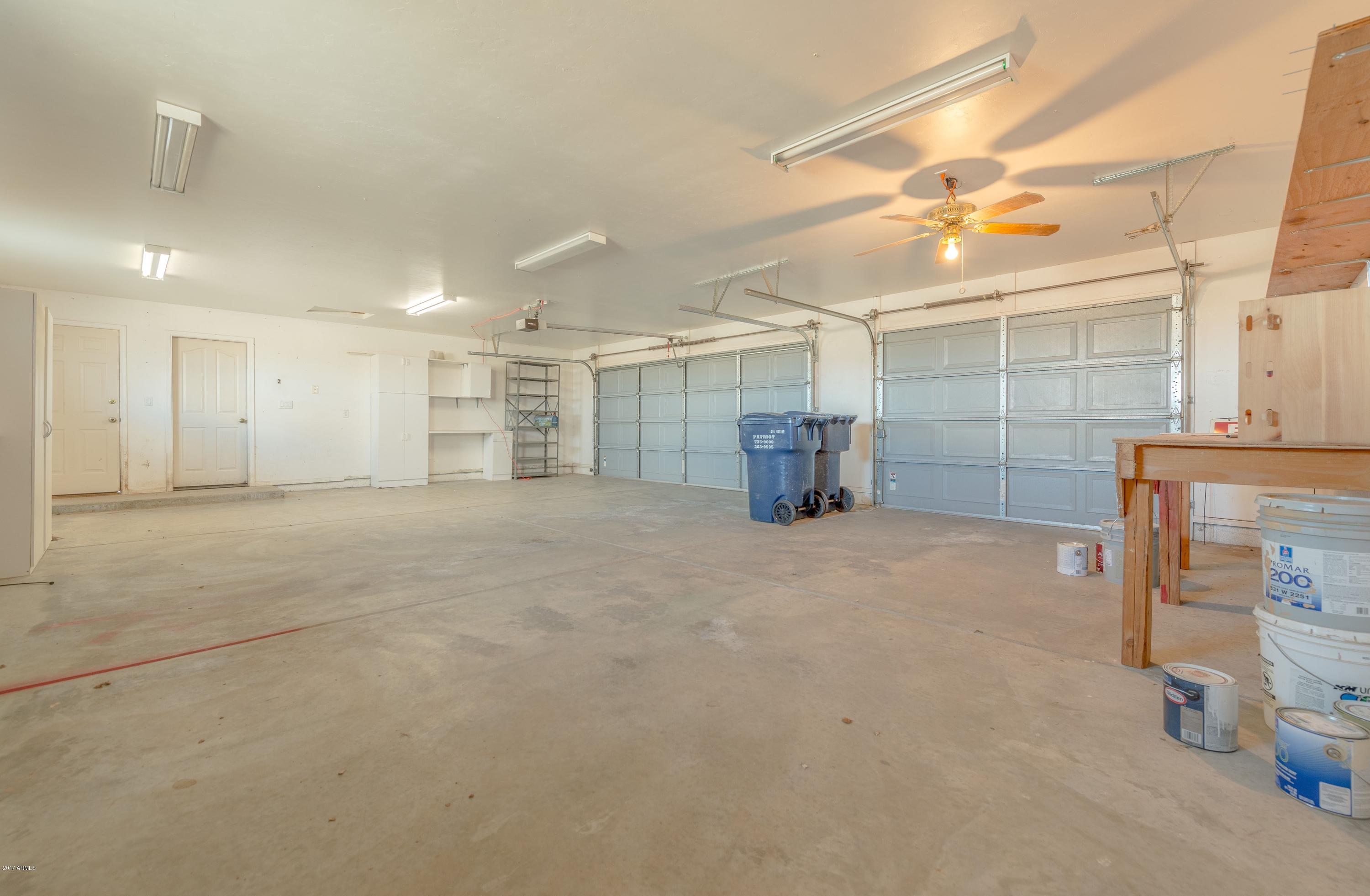 669 North Reed Road Chino Valley, AZ 86323 - Photo 23 of 66 023_Garage