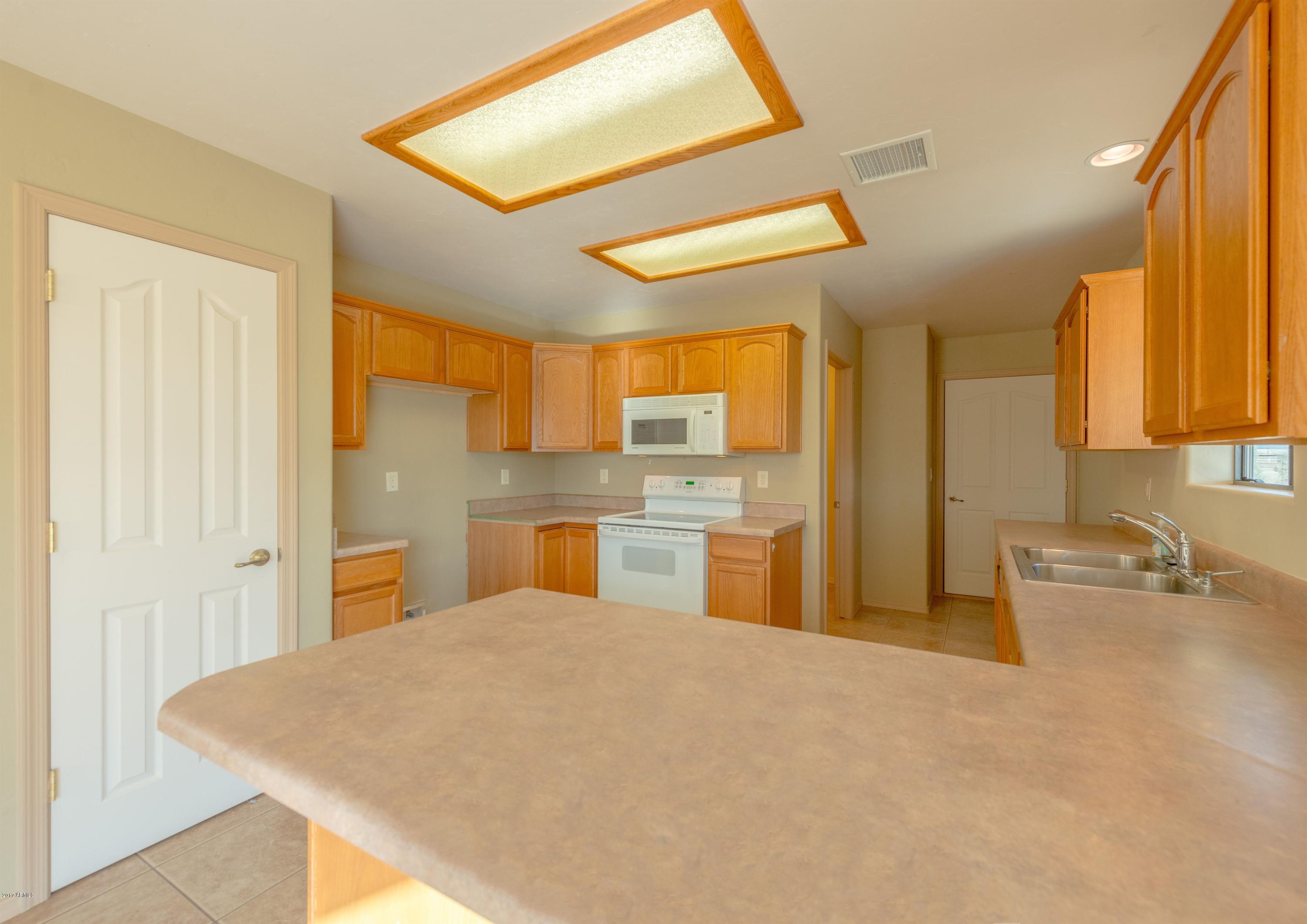 669 North Reed Road Chino Valley, AZ 86323 - Photo 28 of 66 028_Guest Kitchen