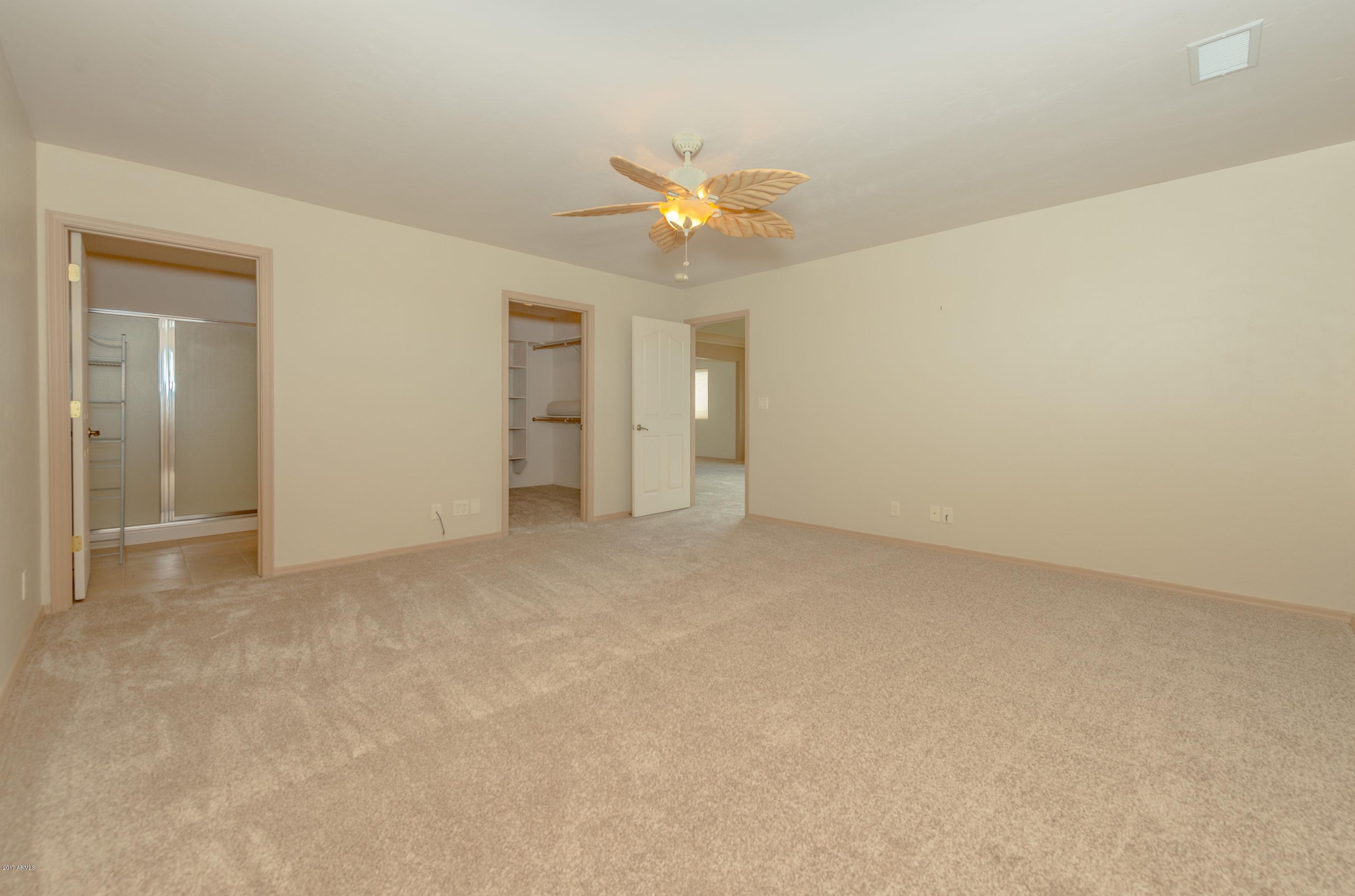 669 North Reed Road Chino Valley, AZ 86323 - Photo 32 of 66 032_Guest Master Bedroom