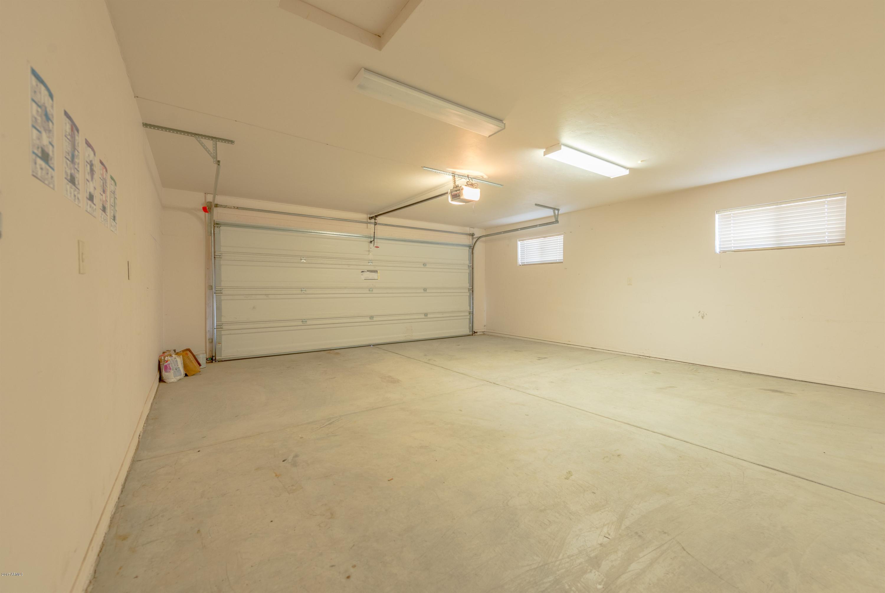 669 North Reed Road Chino Valley, AZ 86323 - Photo 35 of 66 035_Guest Garage