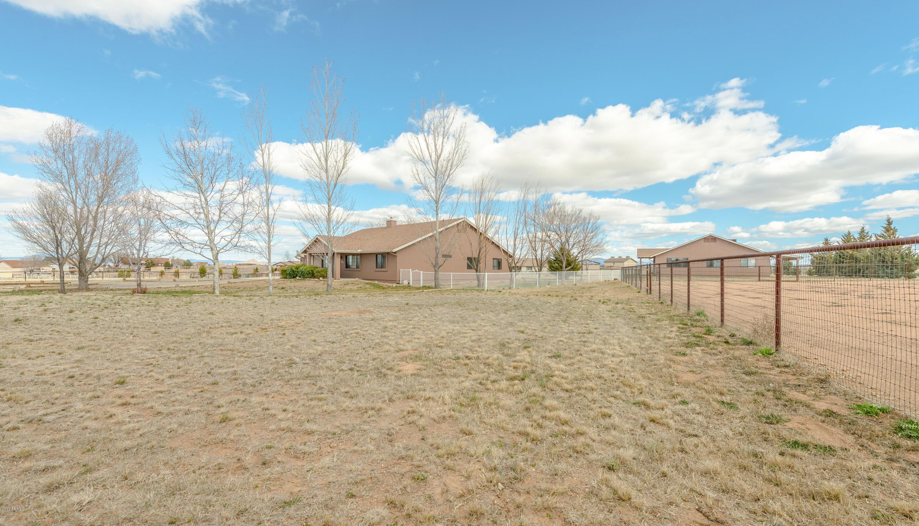 669 North Reed Road Chino Valley, AZ 86323 - Photo 40 of 66 040_Front Yard