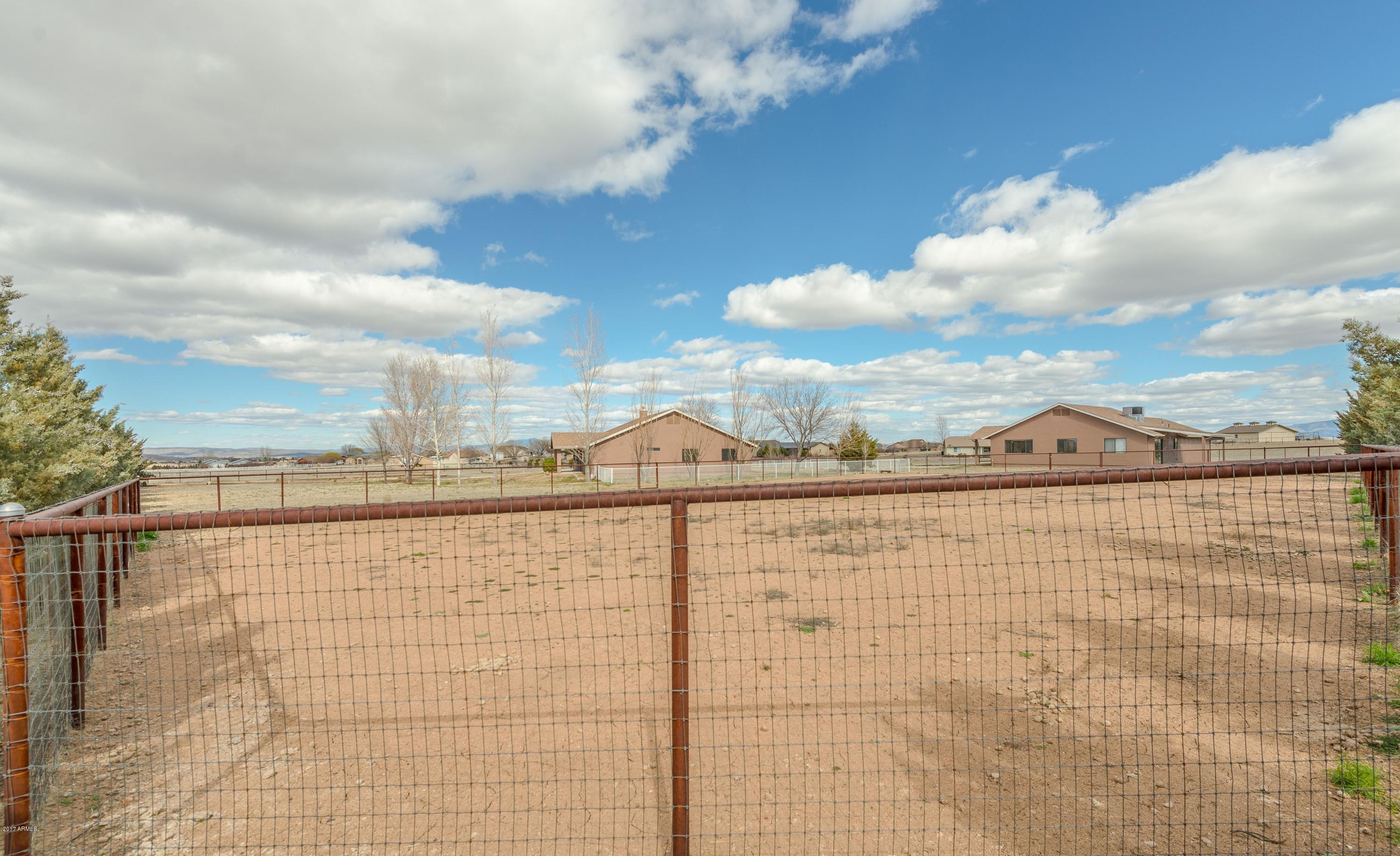 669 North Reed Road Chino Valley, AZ 86323 - Photo 42 of 66 042_Corral