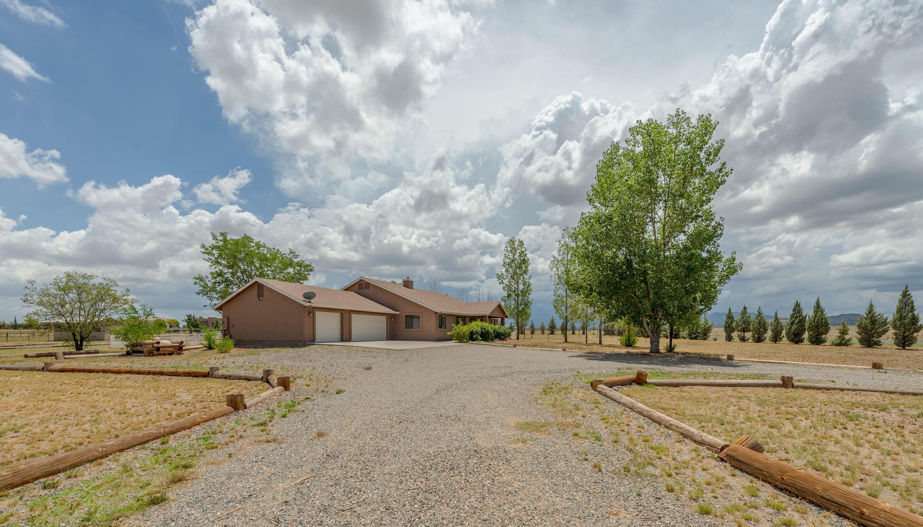 669 North Reed Road Chino Valley, AZ 86323 - Photo 45 of 66 045_Front Yard