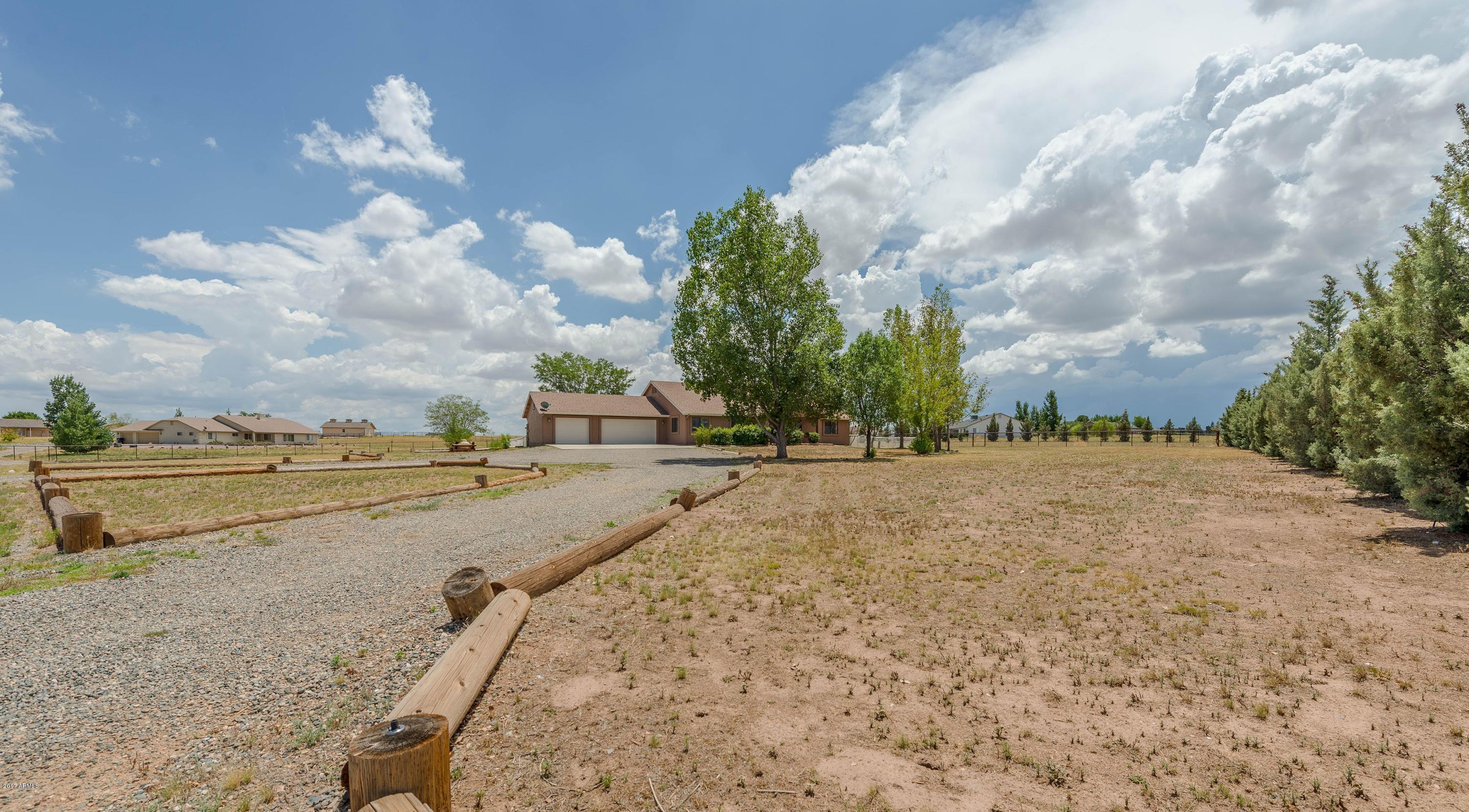 669 North Reed Road Chino Valley, AZ 86323 - Photo 55 of 66 055_Front Yard