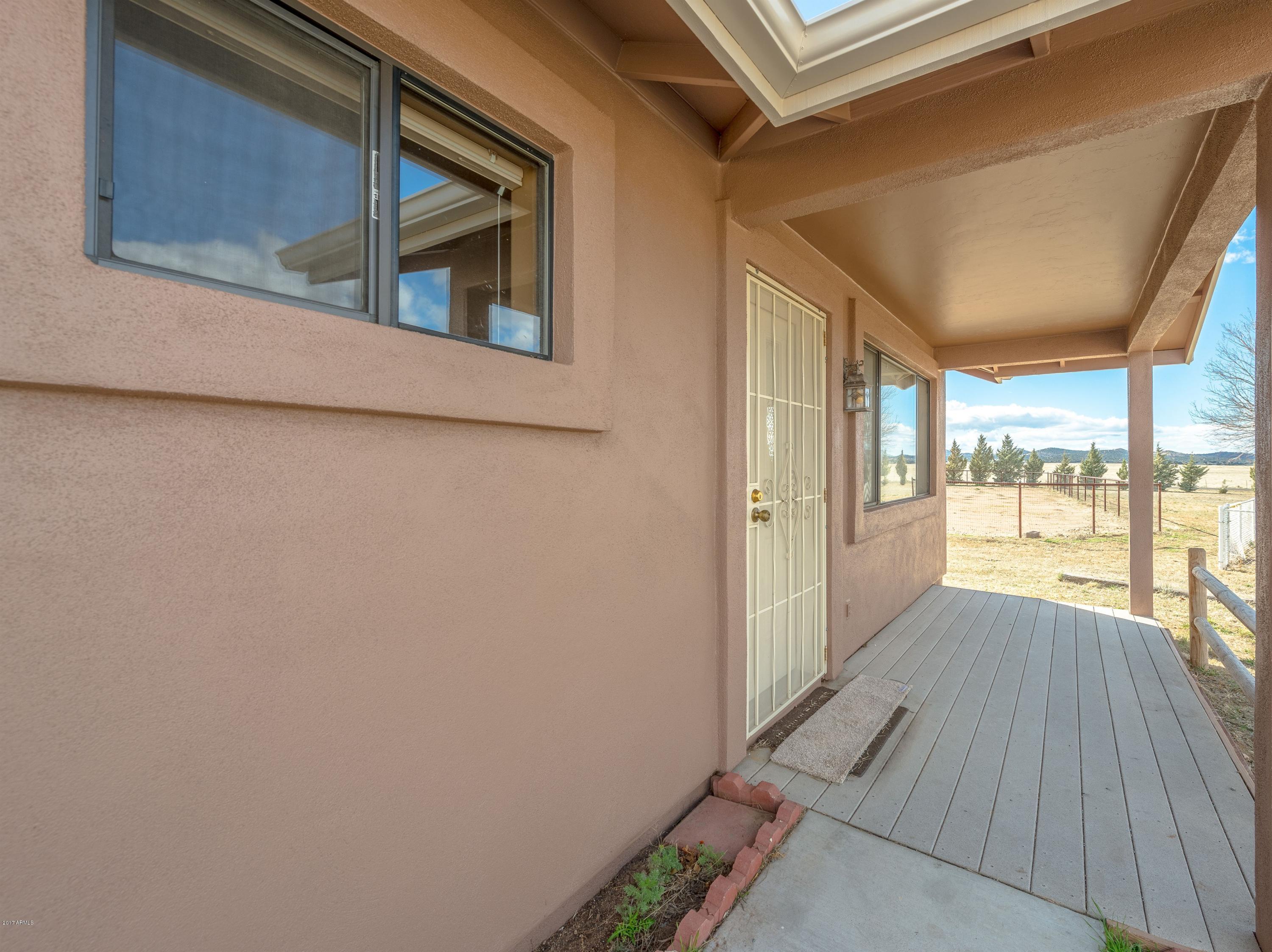 669 North Reed Road Chino Valley, AZ 86323 - Photo 56 of 66 056_Guest Front Porch