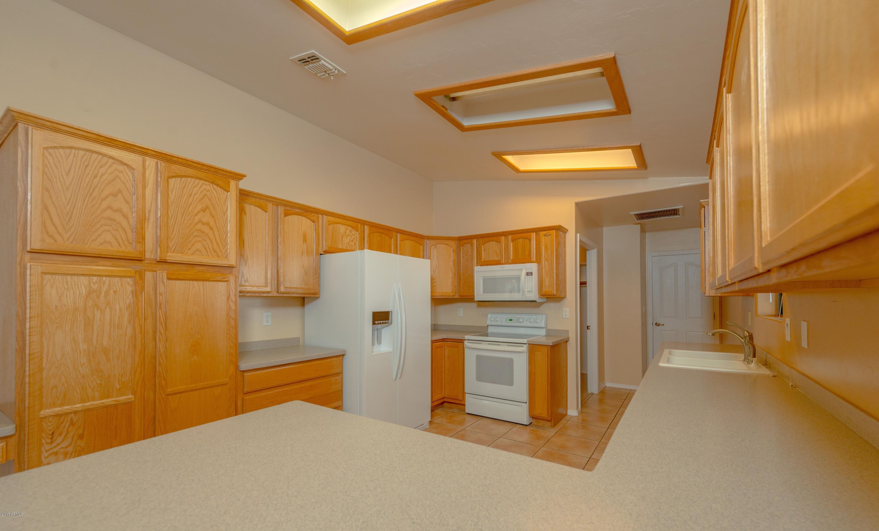 669 North Reed Road Chino Valley, AZ 86323 - Photo 7 of 66 007_Kitchen