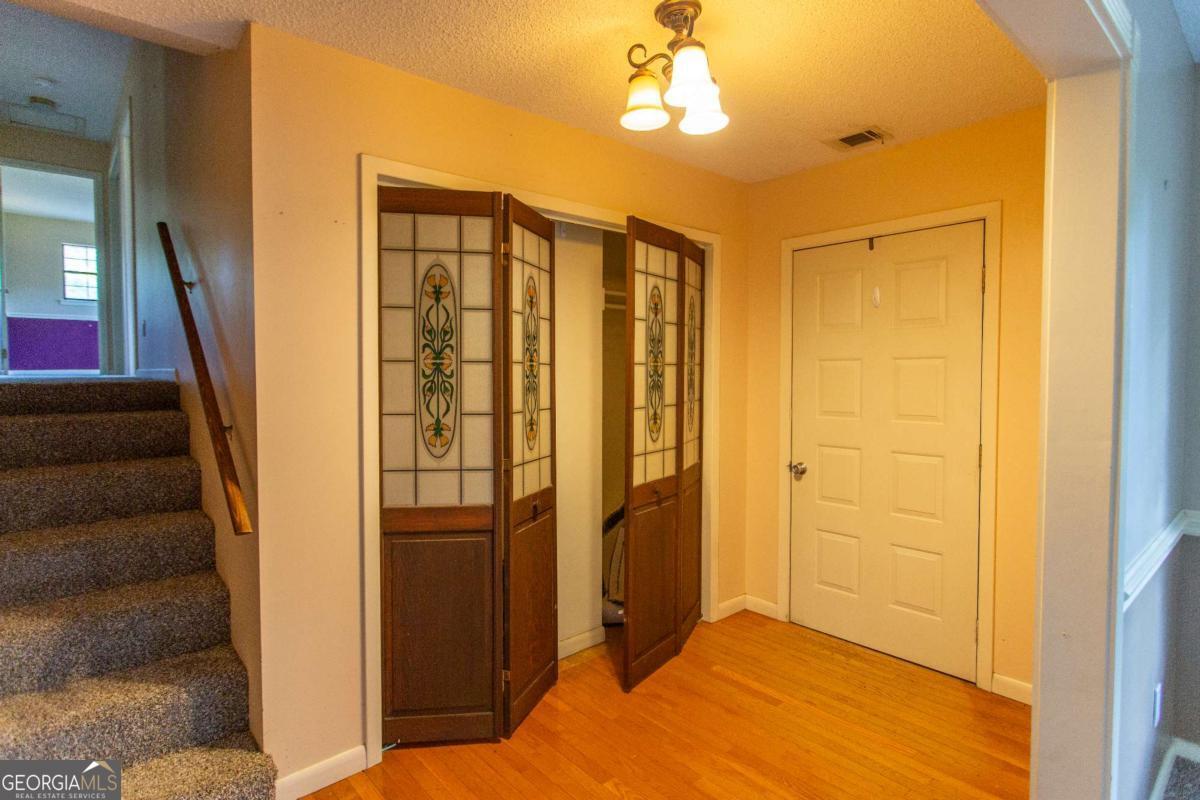 528 Gardner Road Baxley, GA 31513 - Photo 32 of 39 a view of closet area