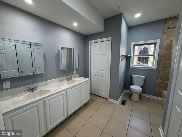 $1,900 | 1831 West Diamond Street, Unit 3, Philadelphia, PA 19121