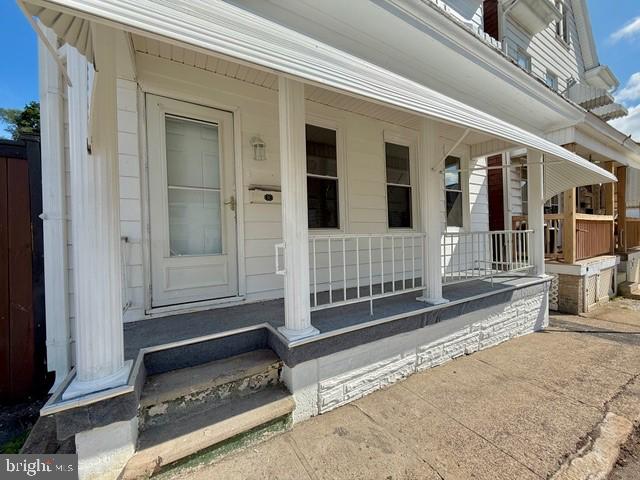 1423 Market Street Ashland, PA 17921 - Photo 3 of 38