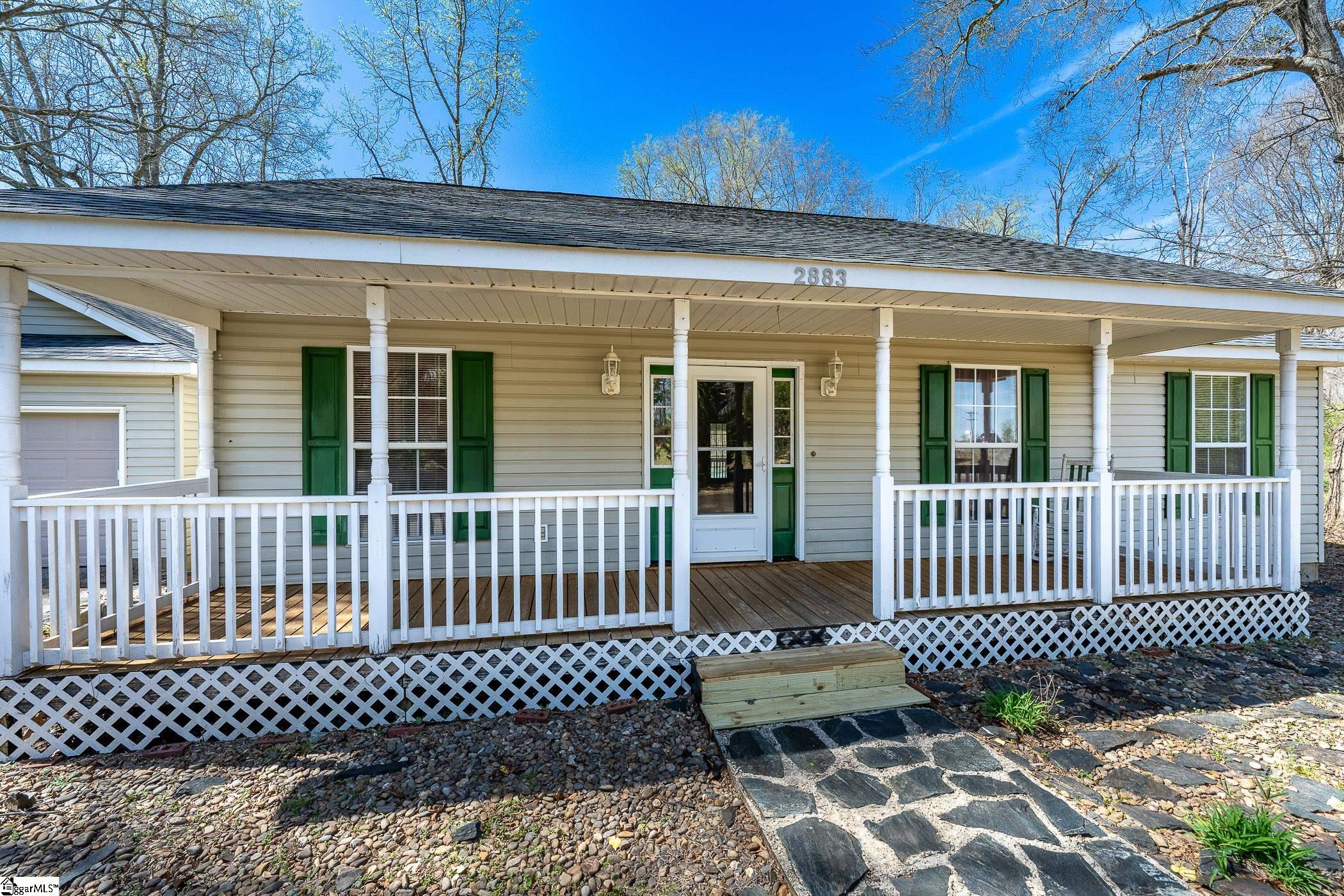 2883 North Highway 101 Greer, SC 29651 - Photo 2 of 40