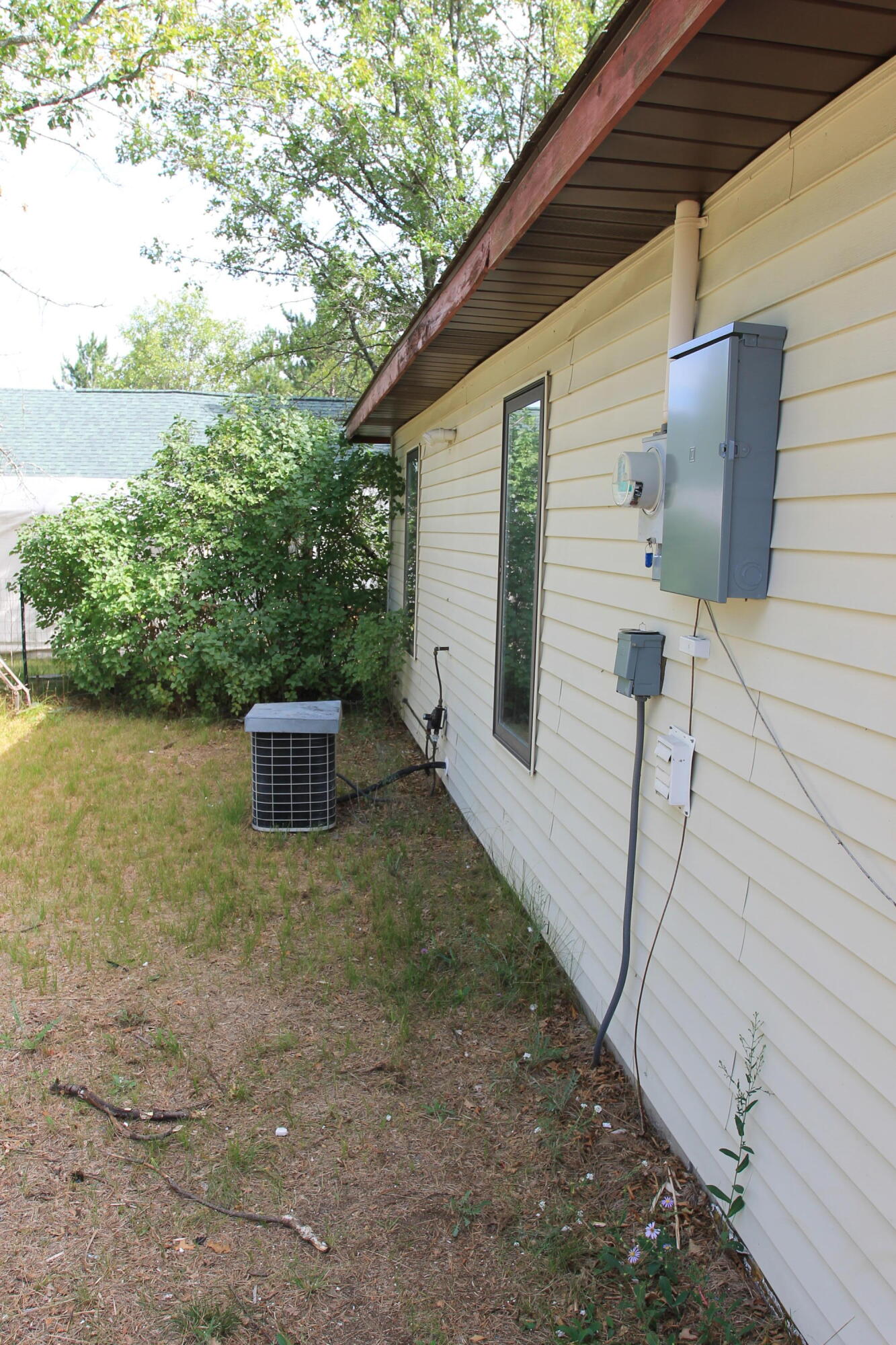 1098 South Stephan Bridge Road Grayling, MI 49738 - Photo 13 of 16 Gallery Image 13